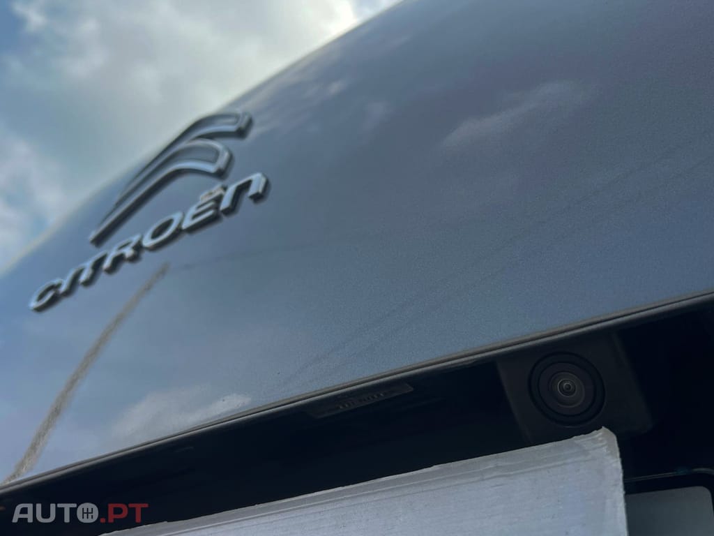 Citroen C4 Cactus SHINE 1.6 e-HDI