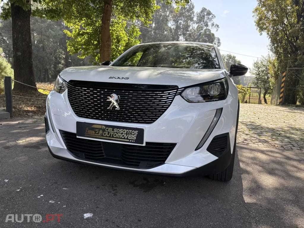 Peugeot 2008 1.2 PureTech Allure