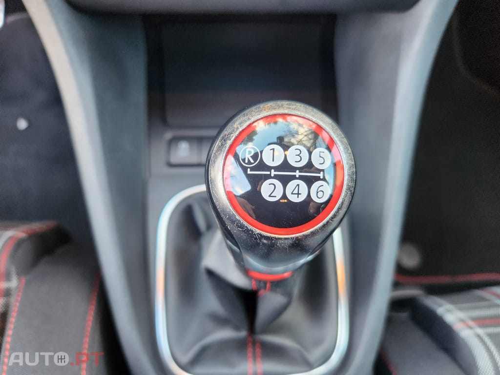 Volkswagen Golf 2.0 GTI Edition 35