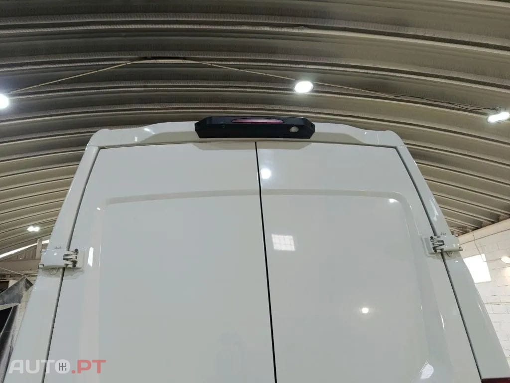 Iveco Daily 2.3 35S16V 3520L 12m3