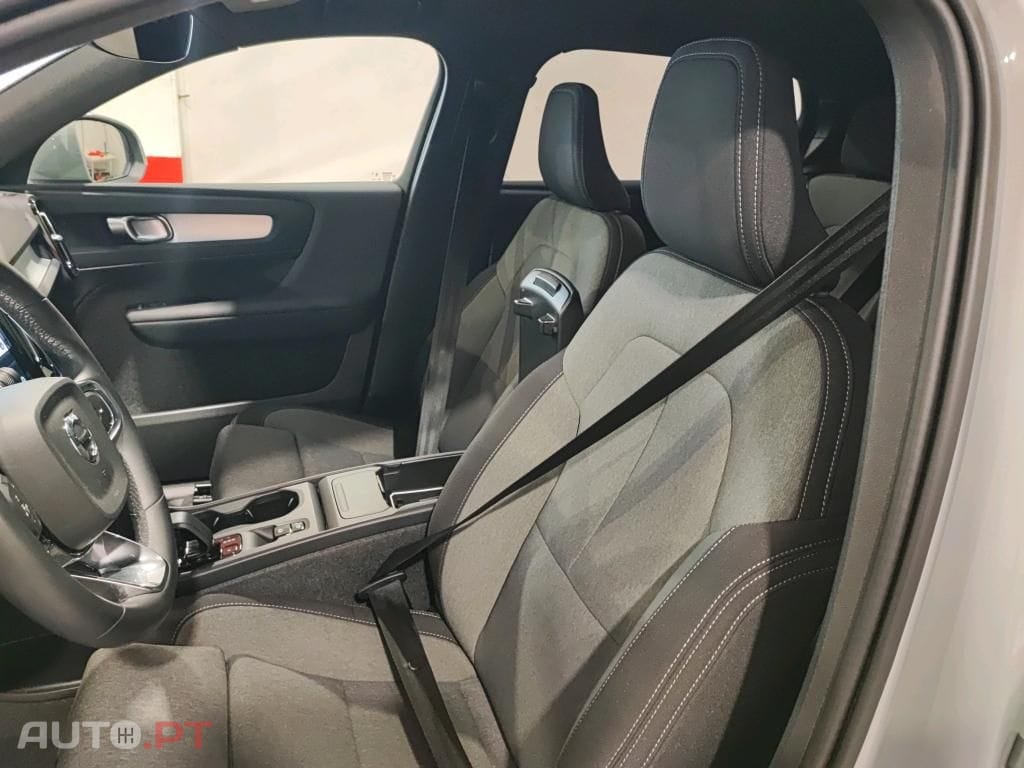 Volvo XC40 1.5 T2 Core Auto