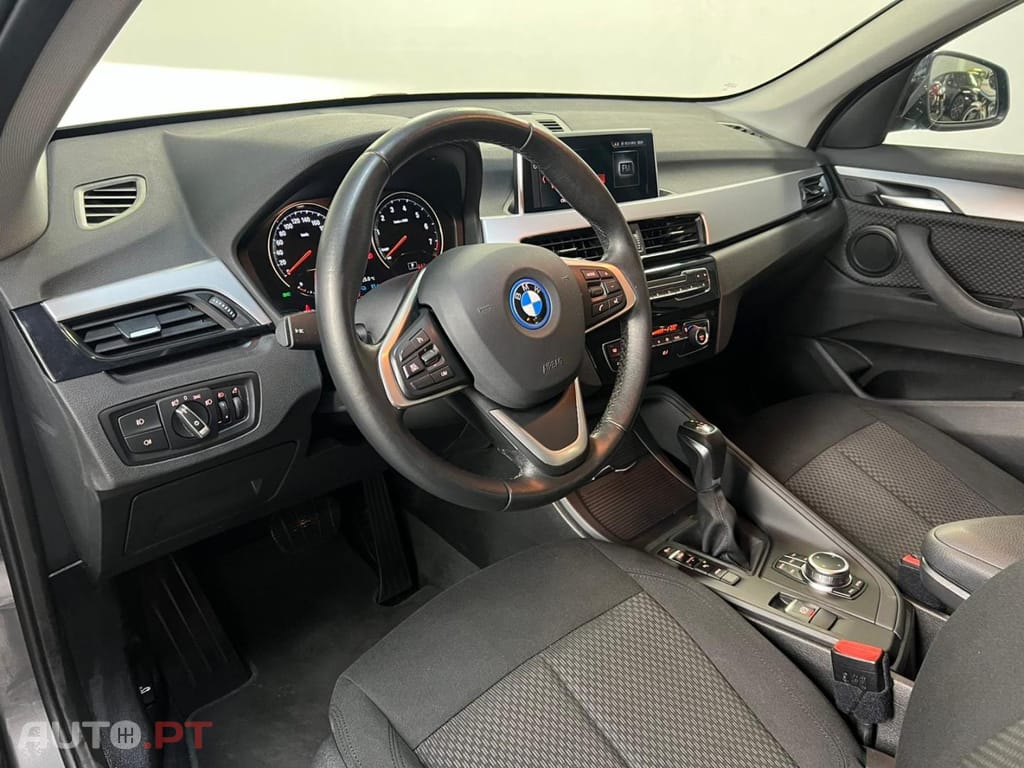 BMW X1 xDrive25e Business Advantage