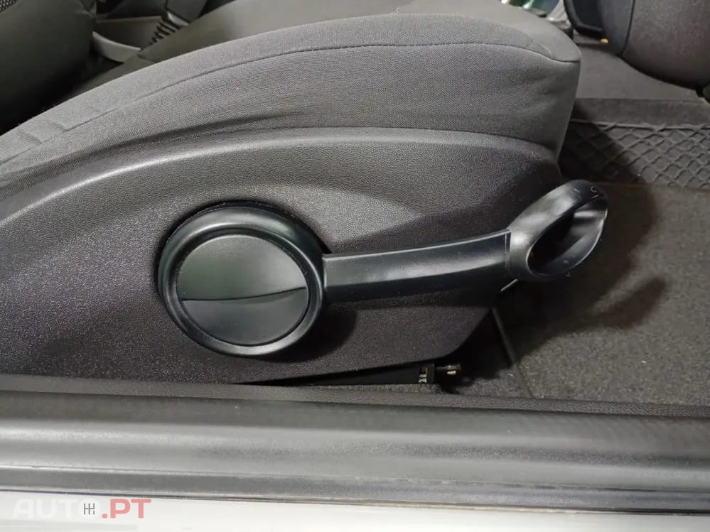 MINI Cooper Cooper D