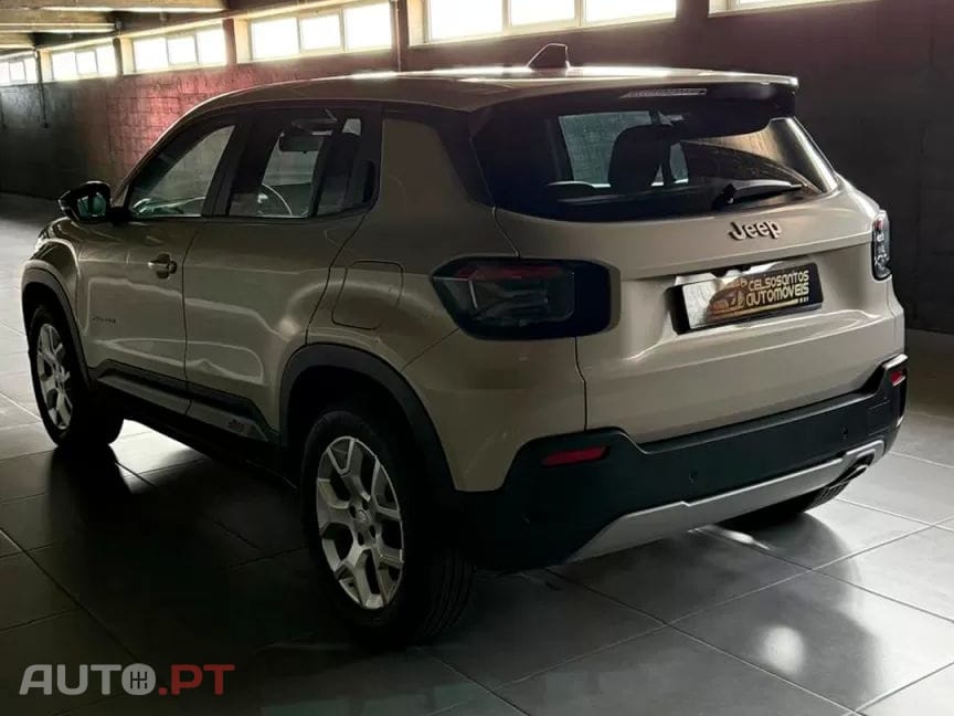 Jeep Avenger 1.2 GSE T3 Summit