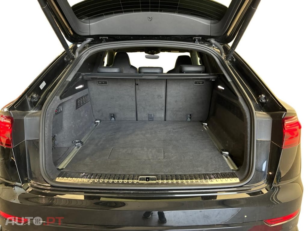 Audi Q8 60 TFSIe quattro Tiptronic