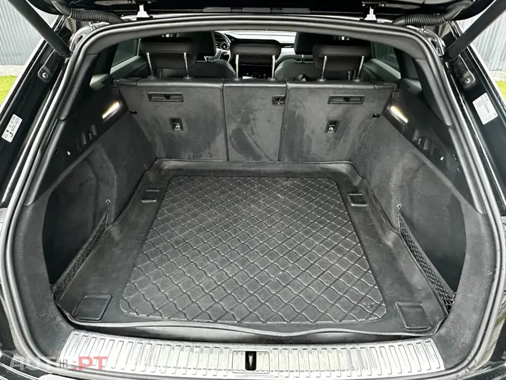 Audi E-Tron 55 quattro