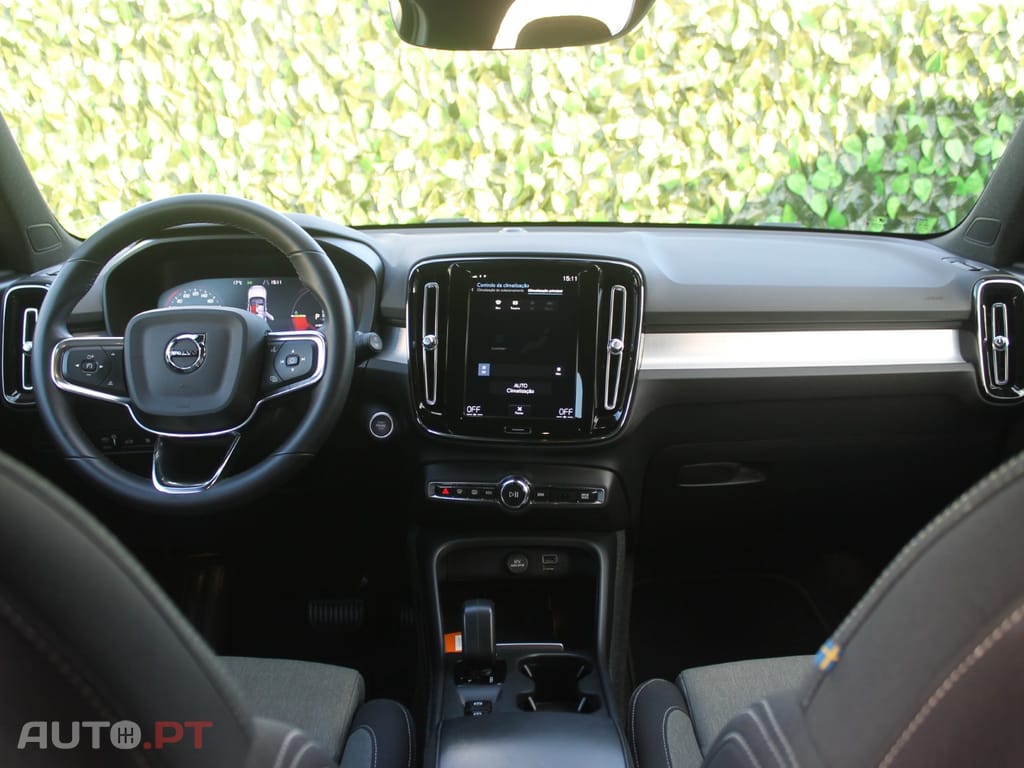 Volvo XC40 1.5 T4 PHEV Core