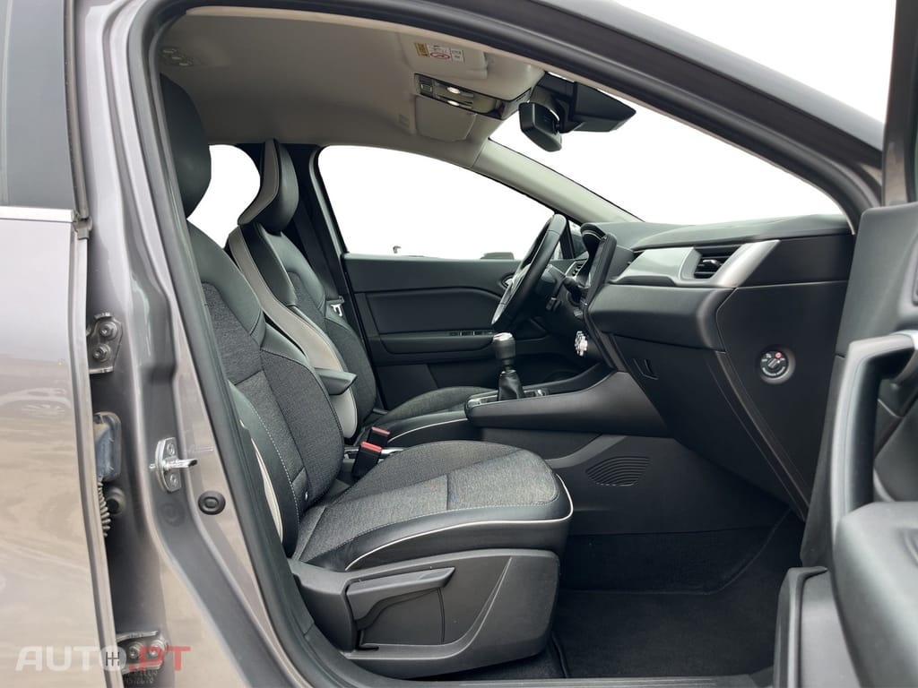 Renault Captur 1.0 TCe Techno Bi-Fuel