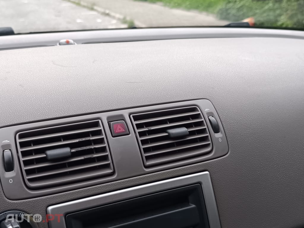 Volvo V50 1.6 D Nivel 2