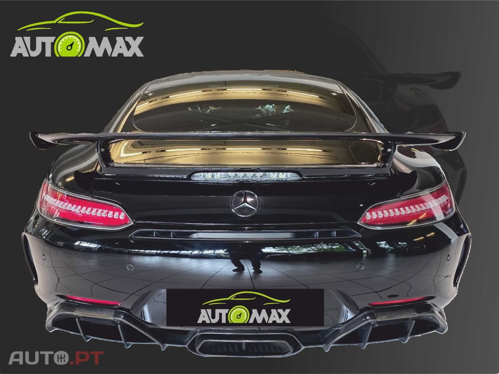 Mercedes-Benz AMG GT R