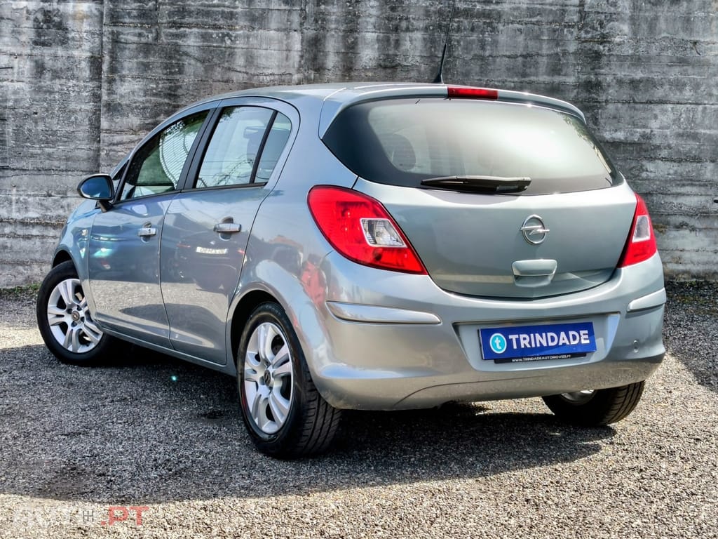 Opel Corsa 1.2 Enjoy