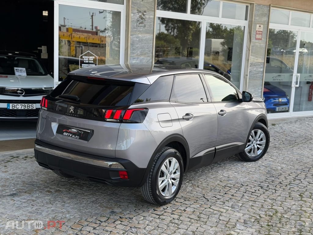 Peugeot 3008 1.5 BlueHDi Active
