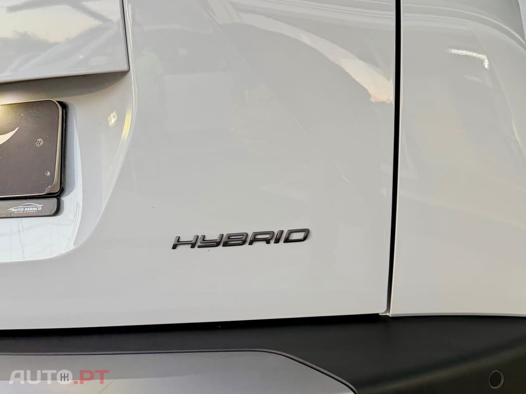 Peugeot 2008 1.2 Hybrid Allure e-DCS6