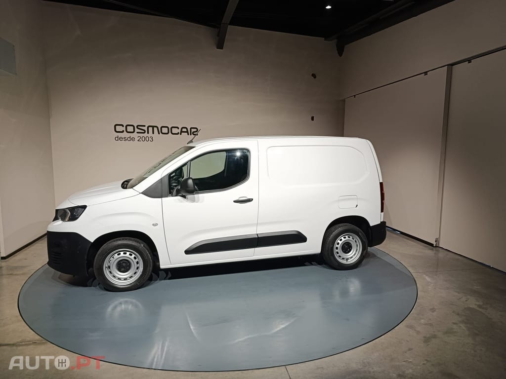 Peugeot Partner 1.6 BlueHdi L1 (3 Lug)