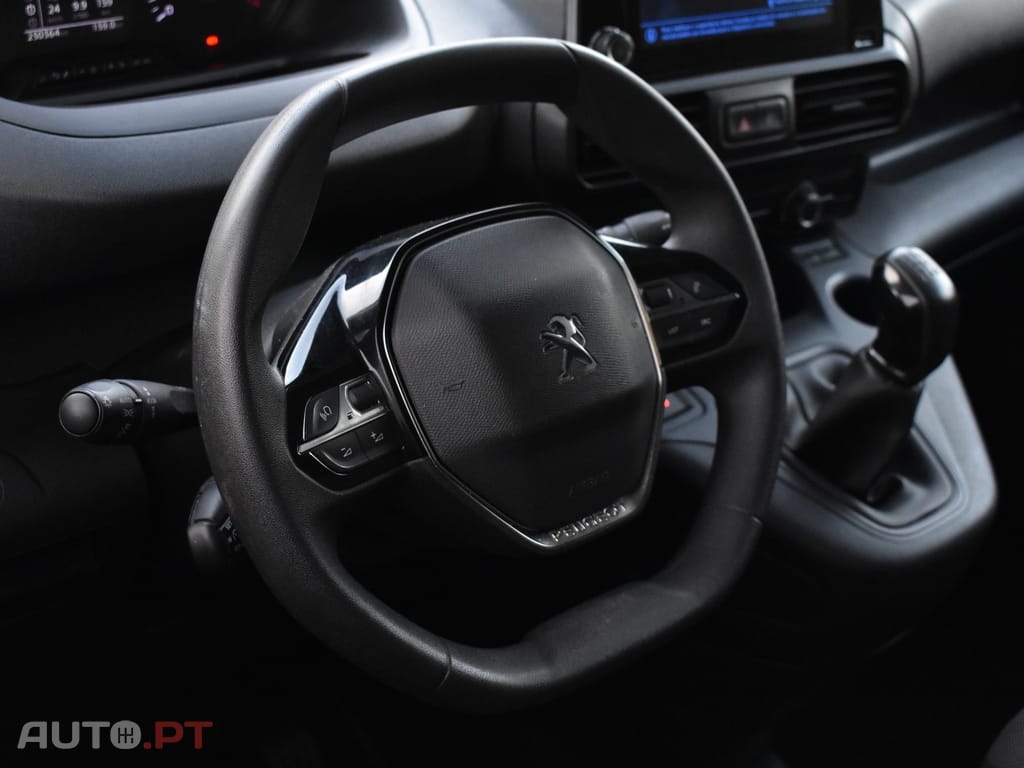 Peugeot Partner 1.5 BlueHDi Premium Longa