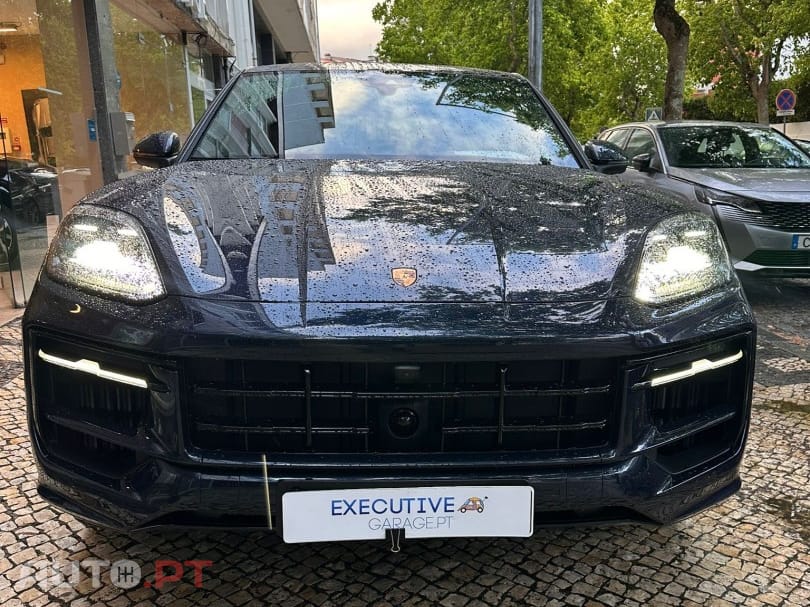 Porsche Cayenne E-Hybrid Tiptronic S Black Edition