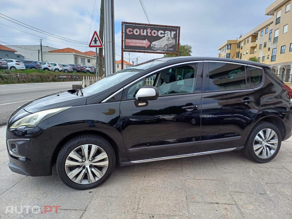 Peugeot 3008 1.6 e-HDi Allure 2-Tronic 110g — fotografia 3