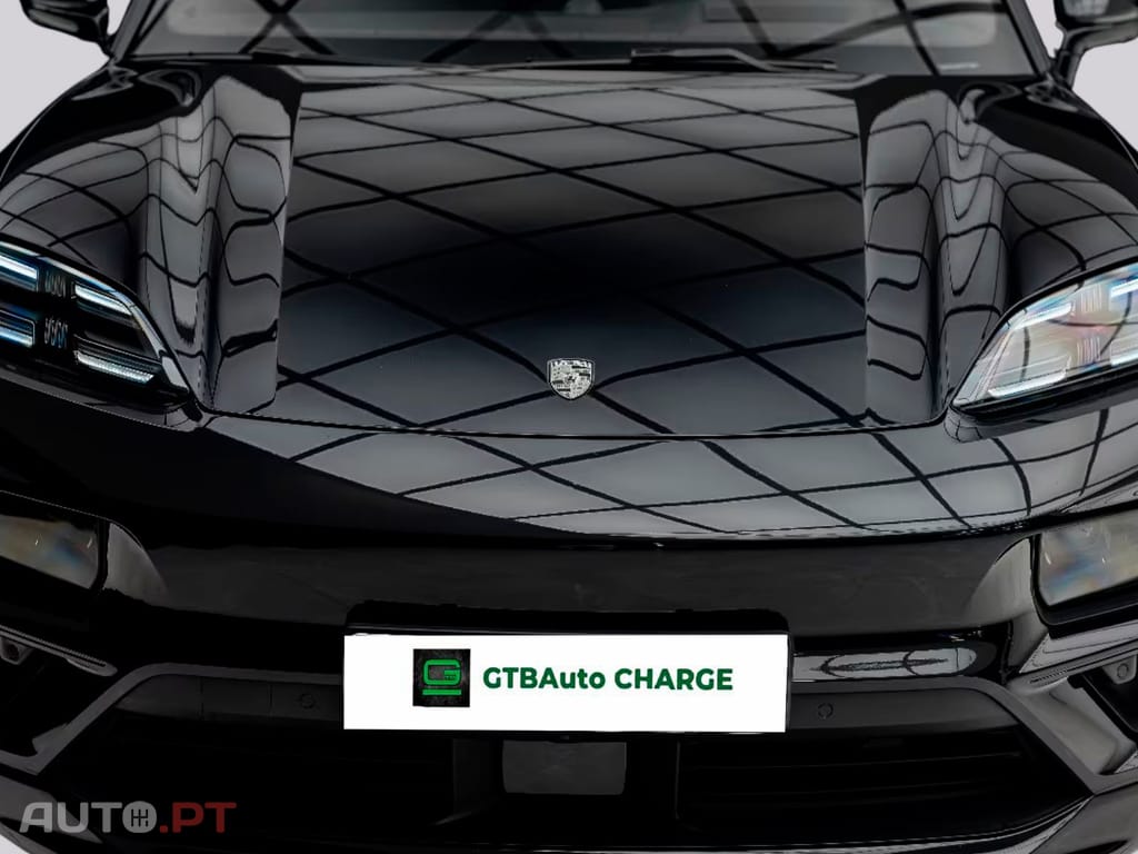 Porsche Macan I.V.A DEDUTIVEL Turbo