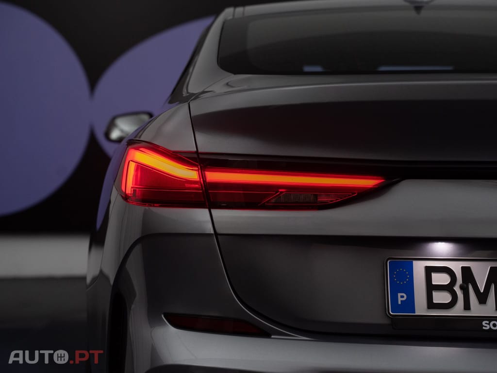 BMW 216 d Pack Desportivo M