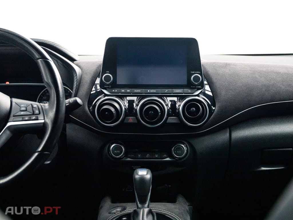 Nissan Juke 1.0 DIG-T N-Design Black DCT