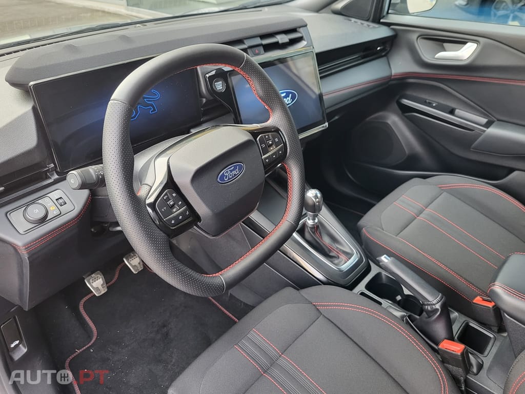 Ford Puma 1.0 EcoBoost mHEV ST-Line