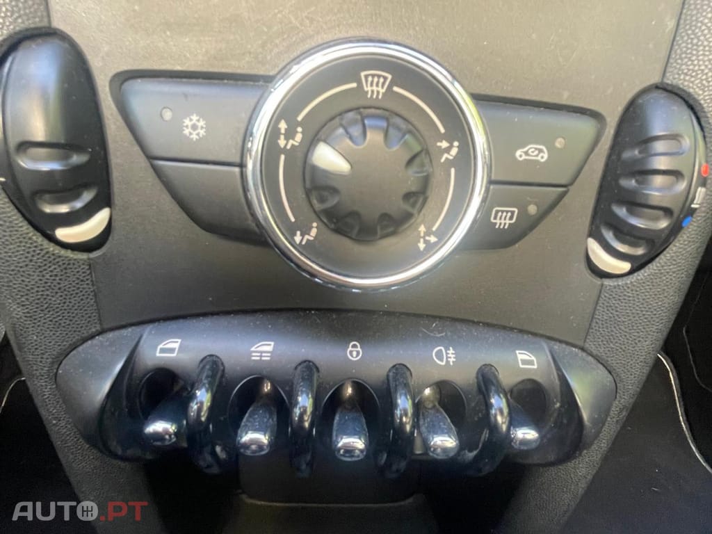MINI Cabrio Cooper D 1.6