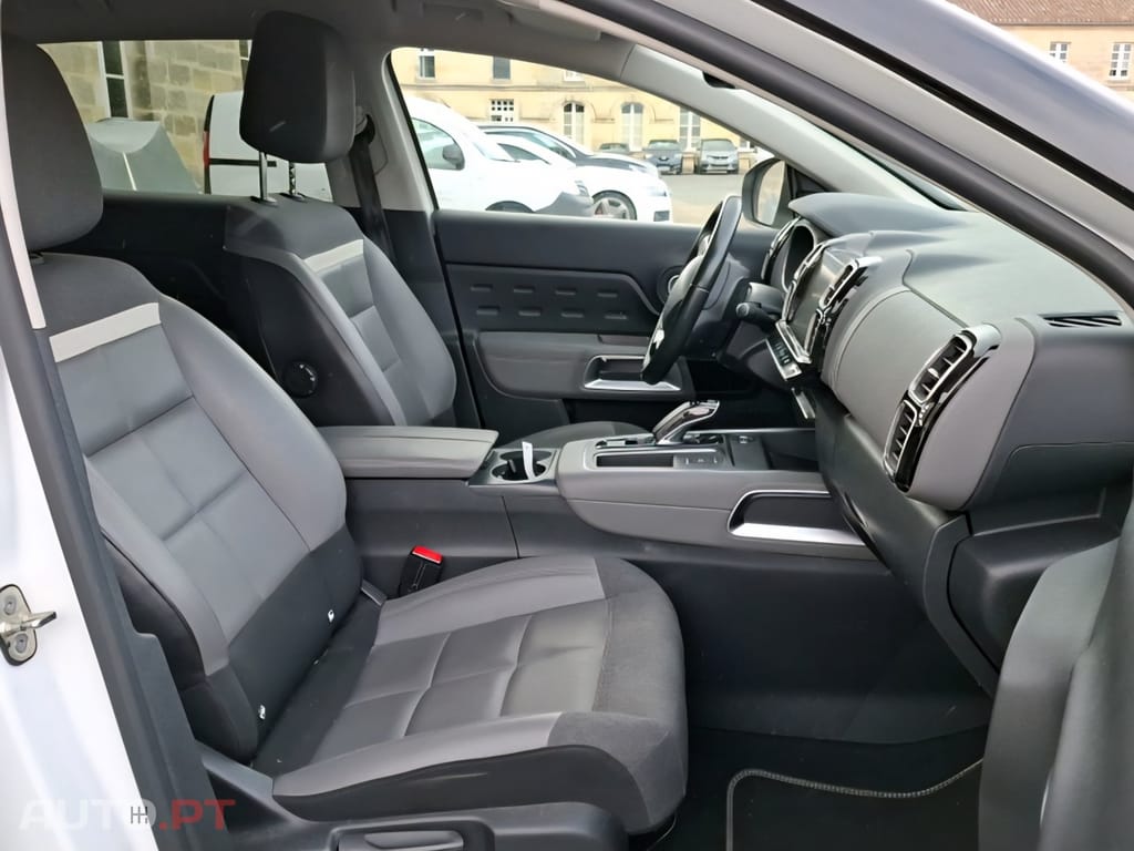 Citroen C5 Aircross 1.6 Hybrid C-Series e-EAT8