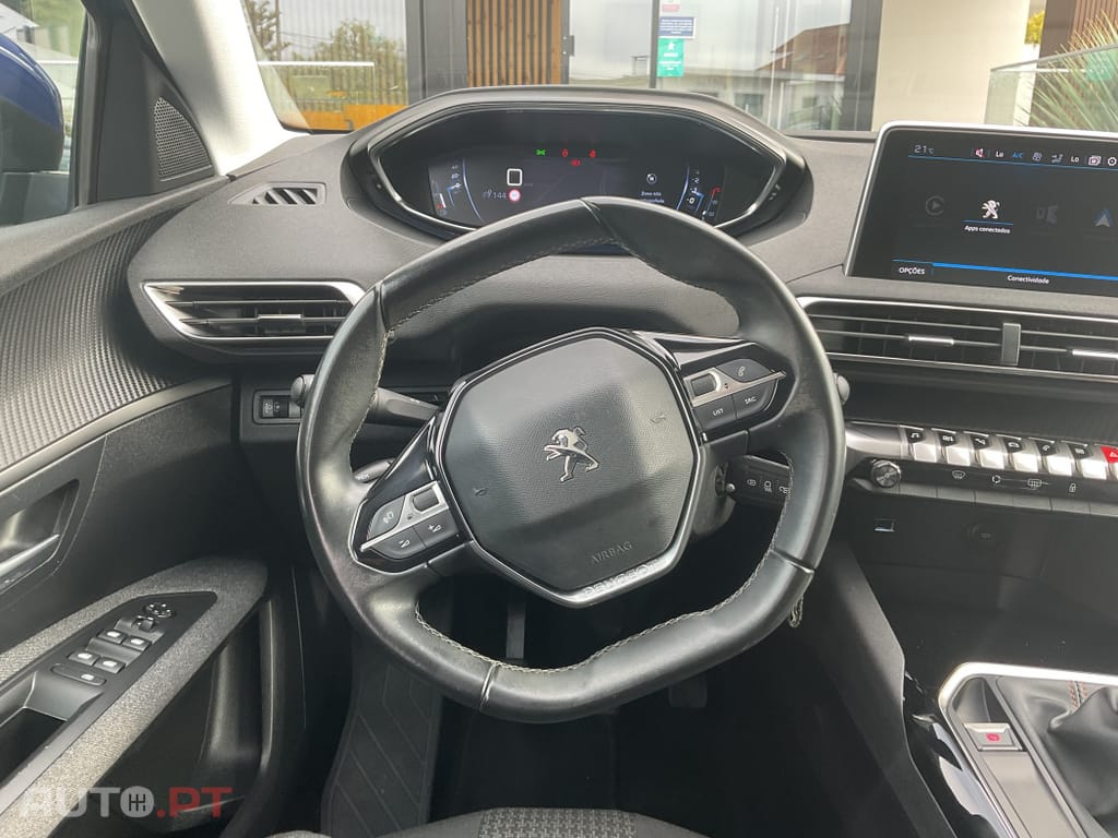 Peugeot 3008 1.5 BlueHDi Active
