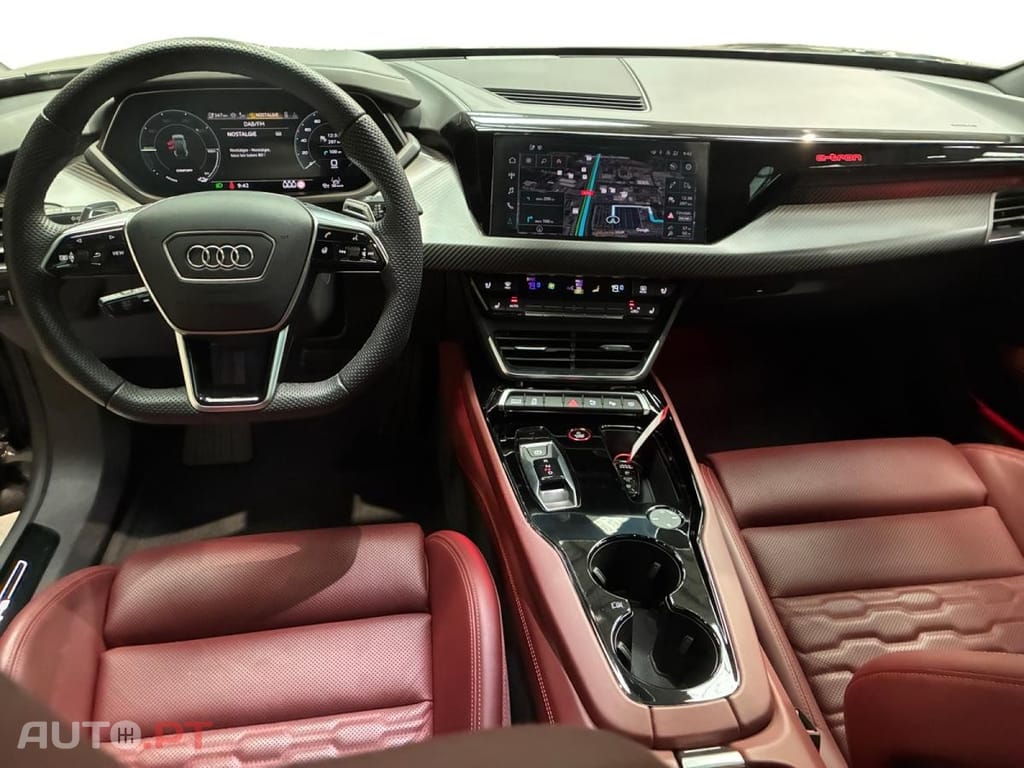 Audi E-Tron GT quattro