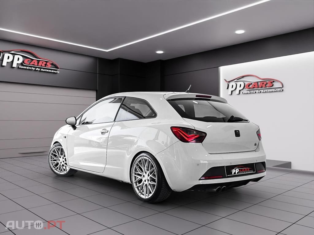 SEAT Ibiza 1.2 TSI FR — fotografia 6