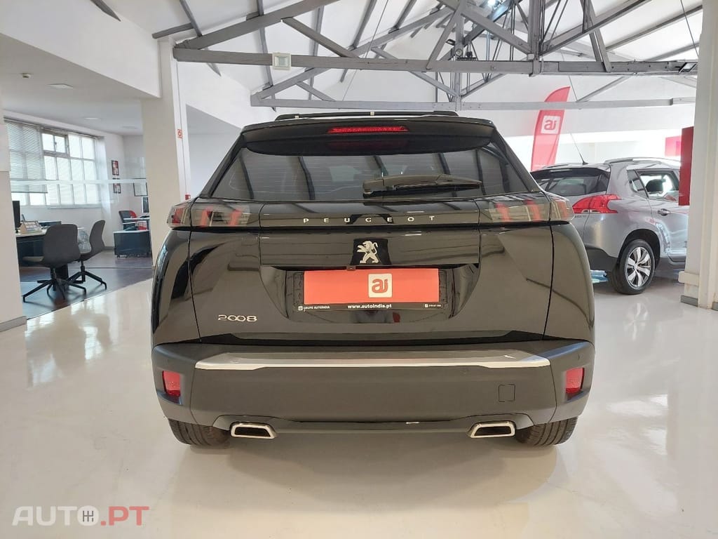 Peugeot 2008 PureTech 130 Active Pack