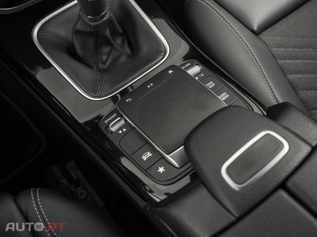 Mercedes-Benz A 180 d Business Solutions