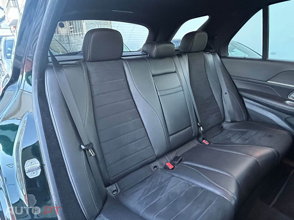 Mercedes-Benz GLE 350 de 4 Matic 9G Tronic AMG Line