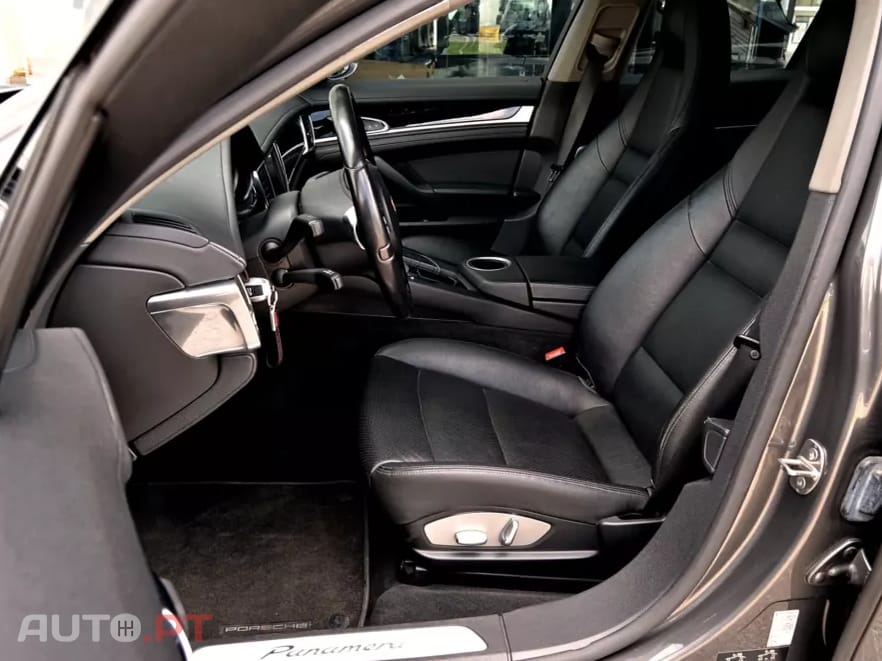 Porsche Panamera Platinum Edition