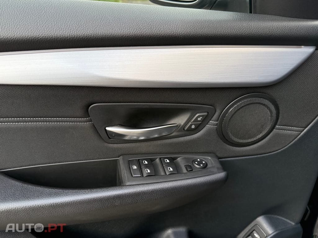 BMW 216 d 7L Line Sport