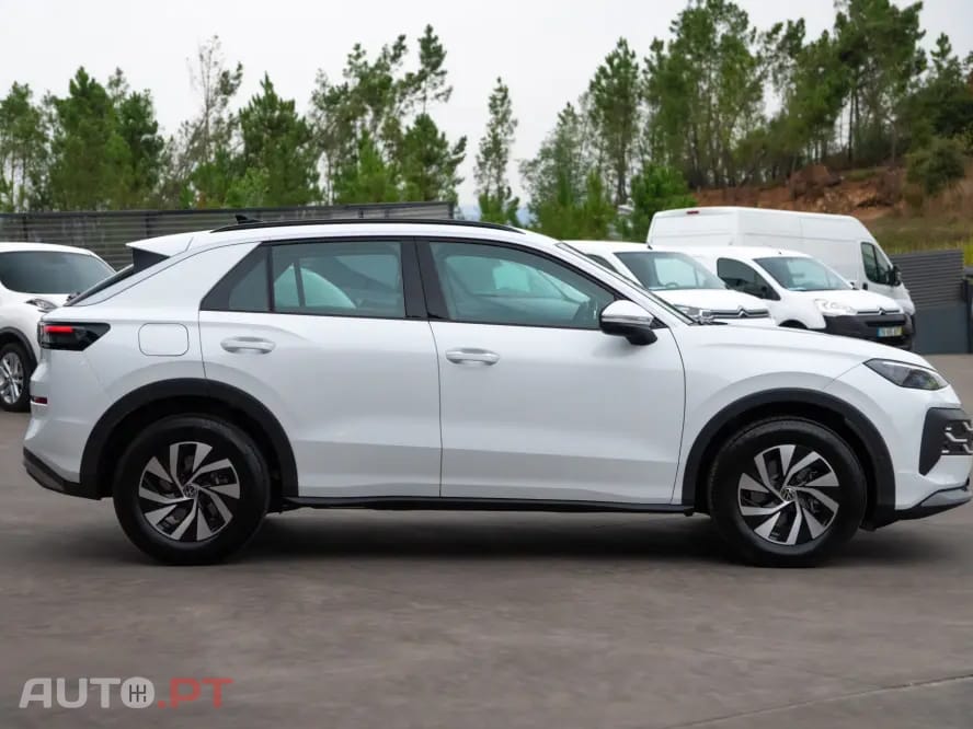 Volkswagen T-Roc 1.5 eTSI Life DSG