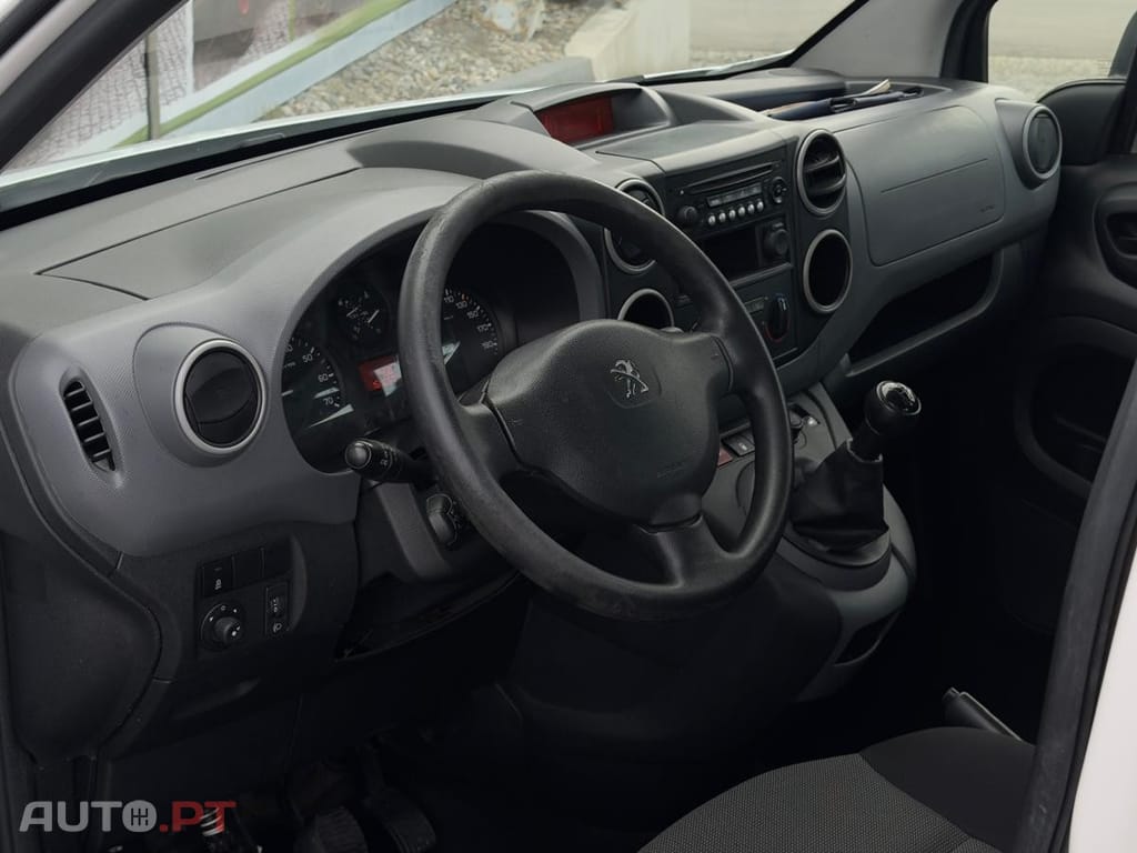 Peugeot Partner 1.6 HDI  5 LUGARES