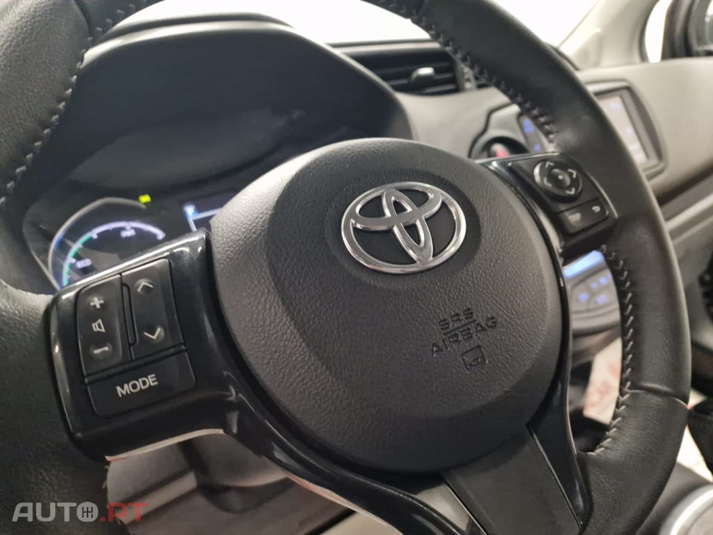 Toyota Yaris 1.5 HSD Comfort