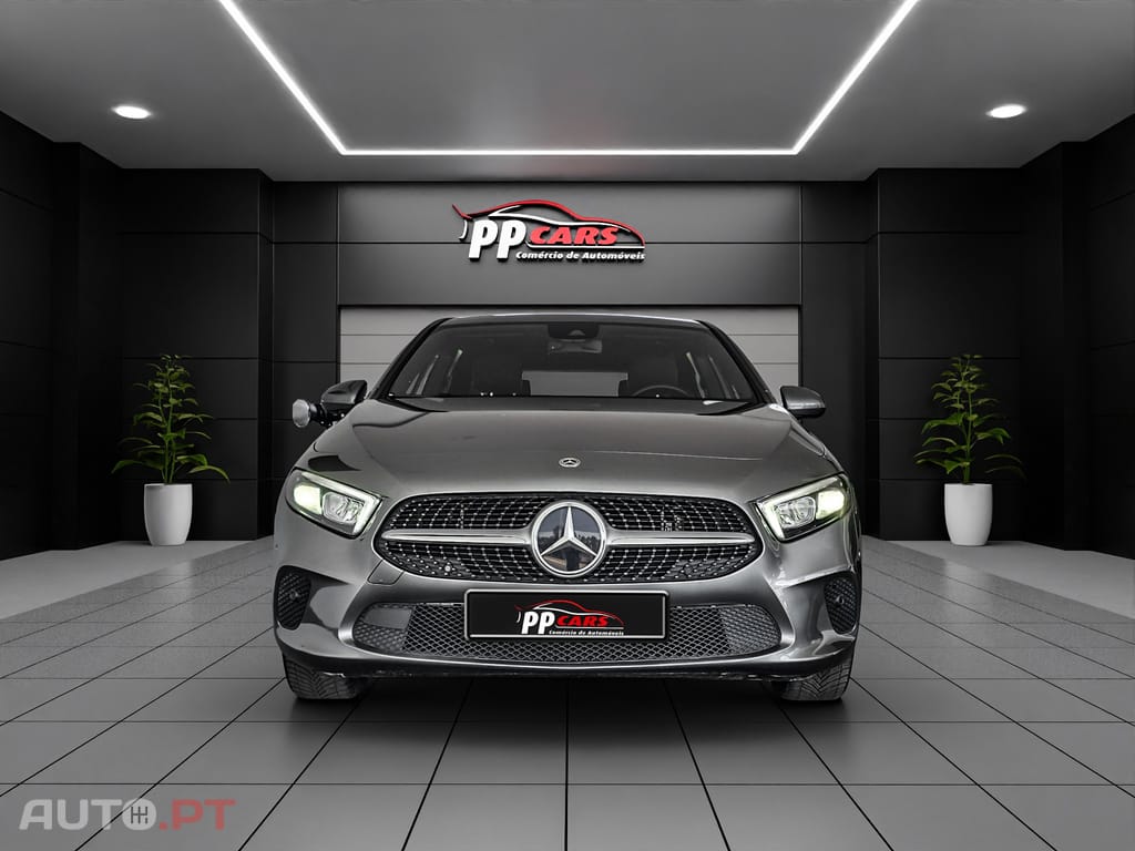 Mercedes-Benz A 250 A250e Hybrid