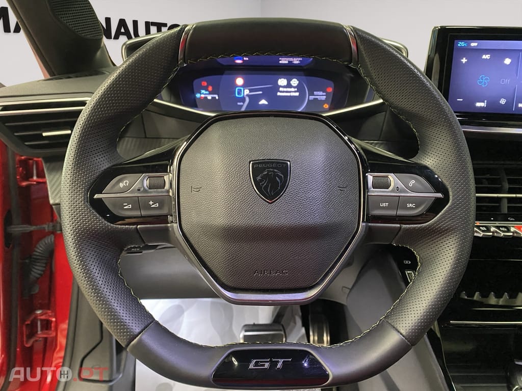 Peugeot 208 1.2 Hybrid GT e-DCS6