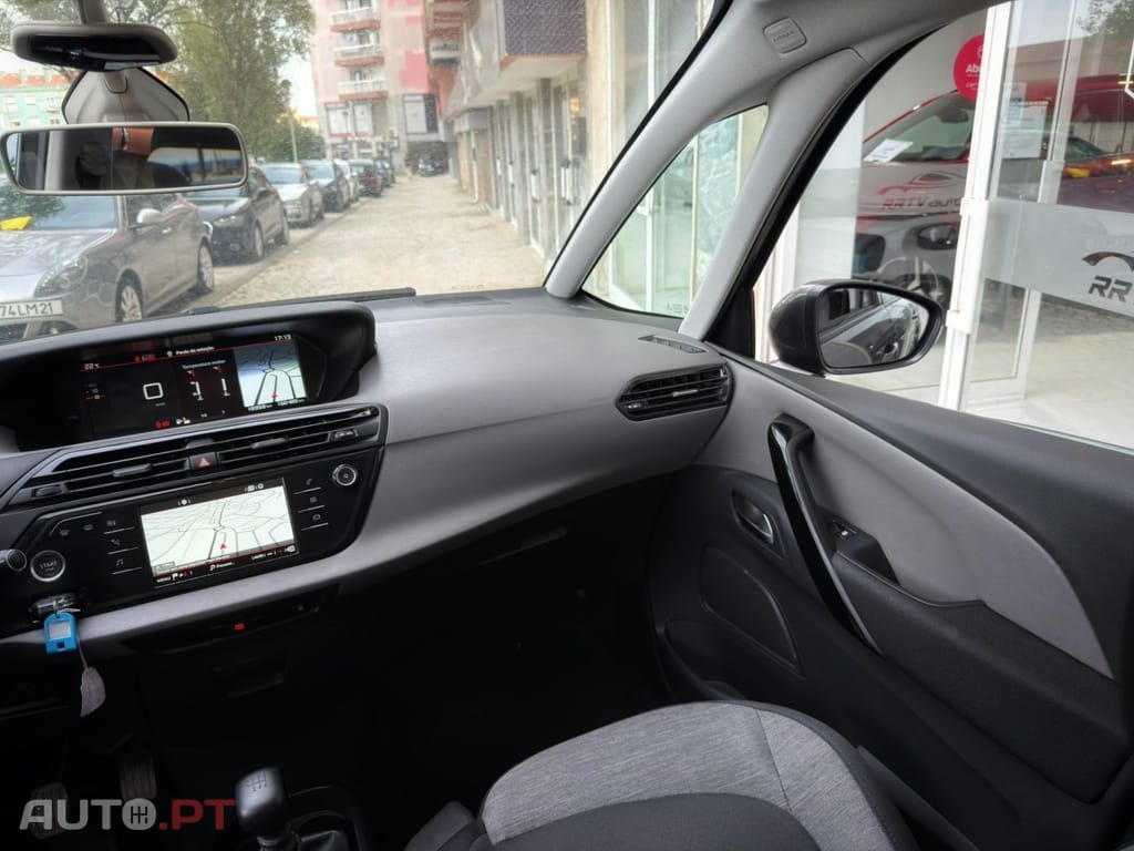 Citroen C4 SpaceTourer 1.2 PureTech Feel
