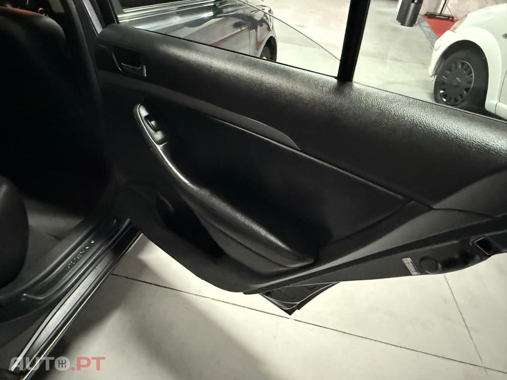 Toyota Avensis 2.0 D-4D Sedan de 2006