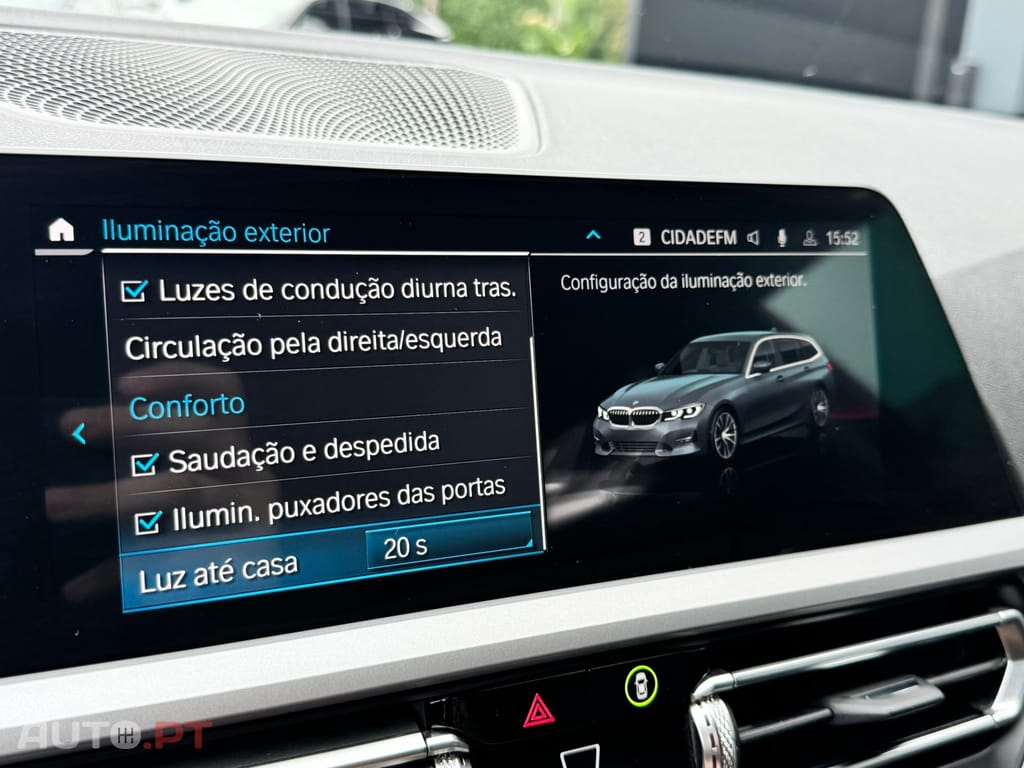 BMW 320 e Touring Auto