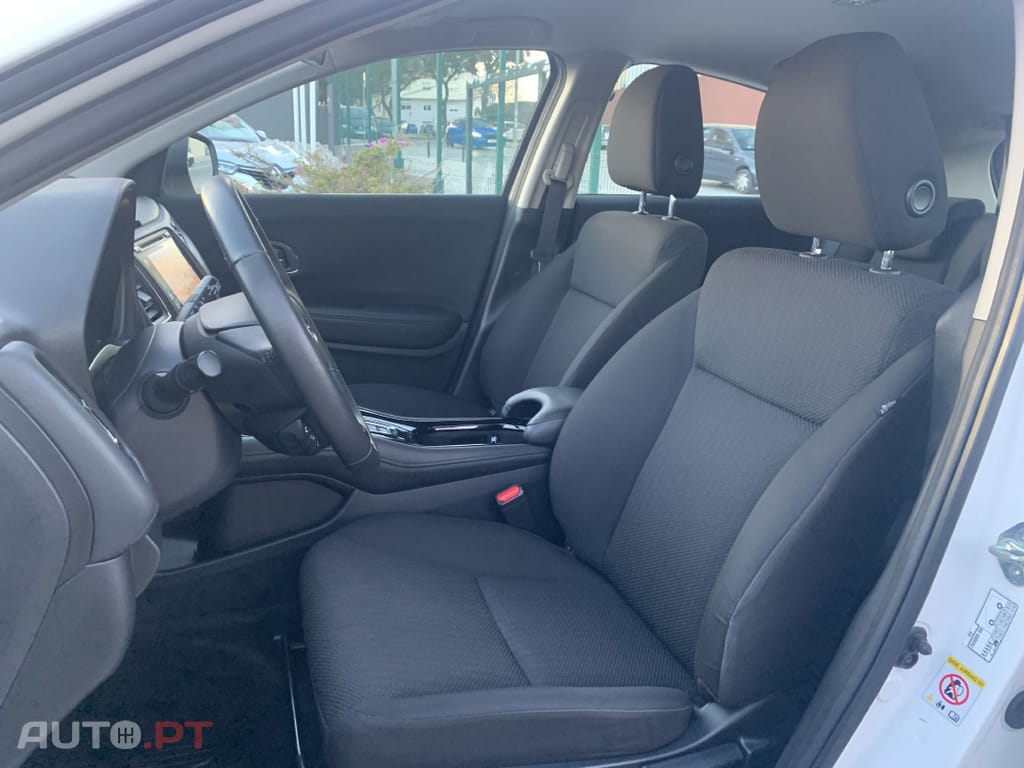 Honda HR-V 1.6 i-DTEC Elegance + Connect Navi