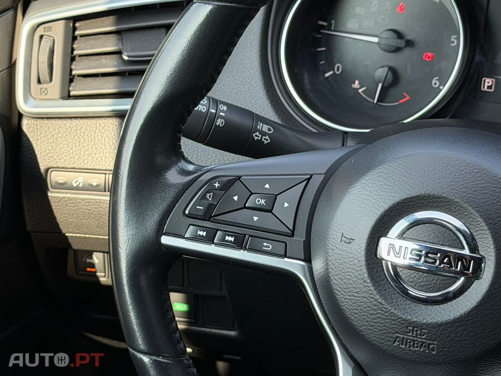 Nissan Qashqai 1.6 dCi Tekna Premium Pele Preta Xtronic