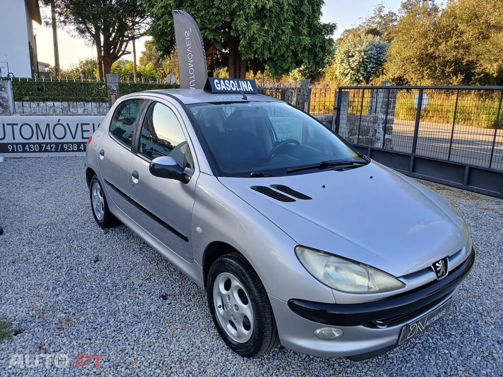 Peugeot 206 1.0 XR