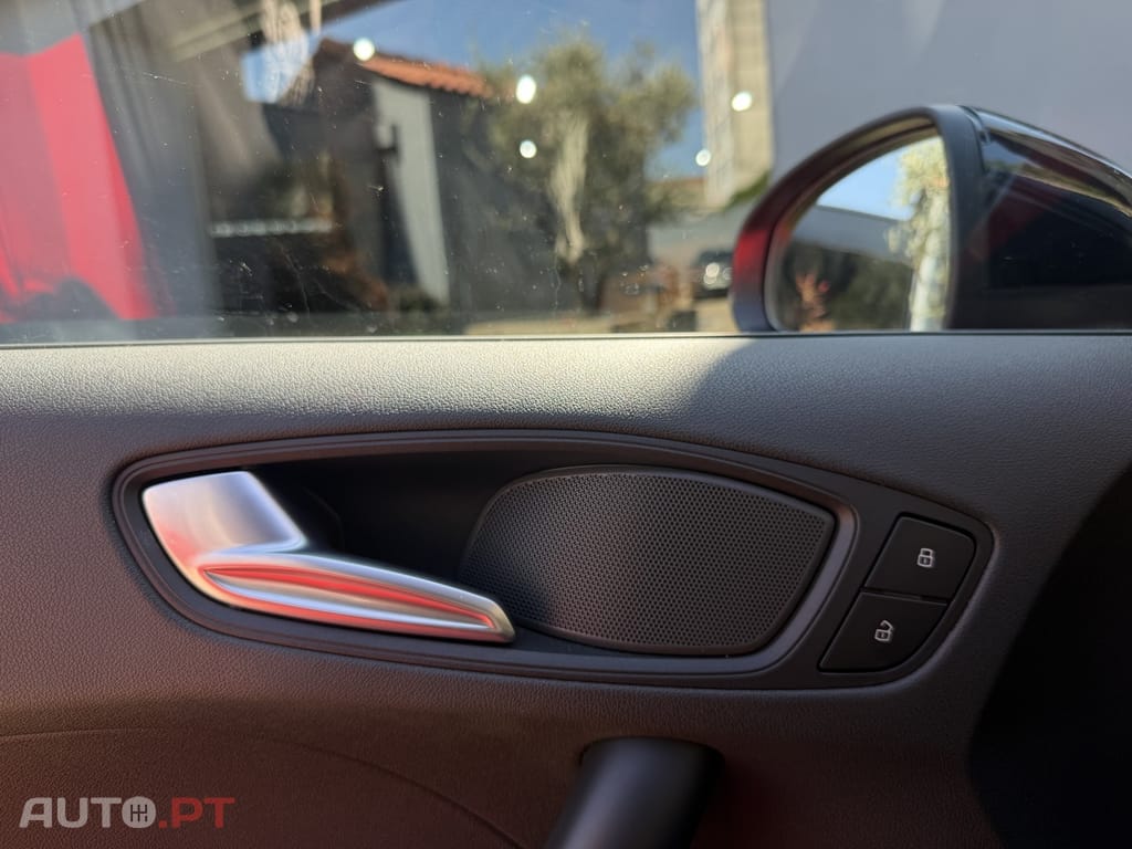 Audi A1 1.6 TDI S-line — fotografia 23