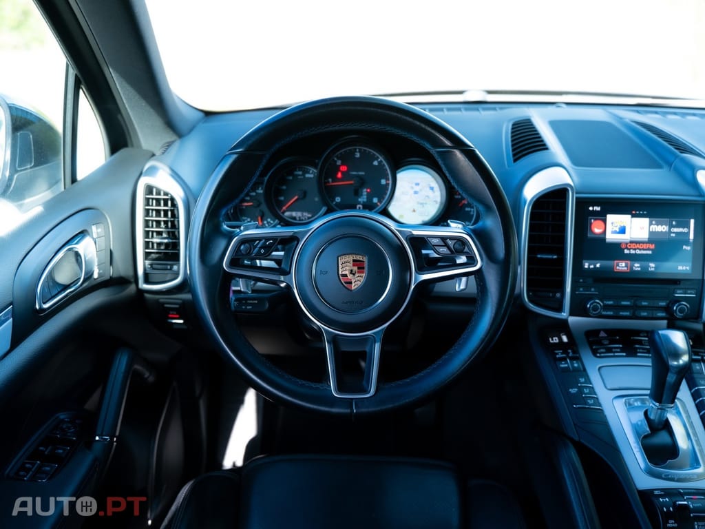Porsche Cayenne 3.0 V6