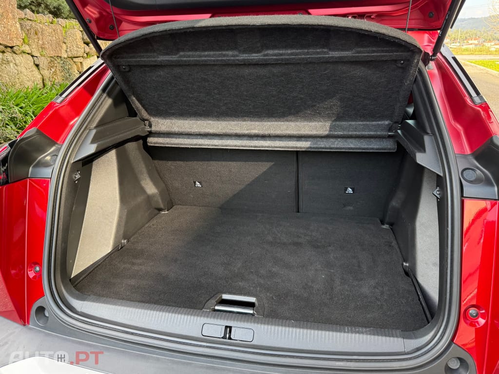 Peugeot 2008 PureTech 100 Stop&Start Allure Pack