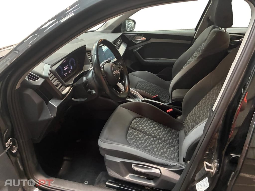 Audi A1 25 TFSI S tronic
